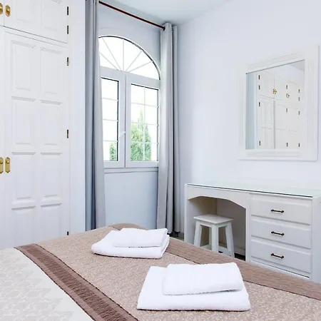 At Almoraide Rooms Suites (Adults Only) Nerja Buitenkant foto