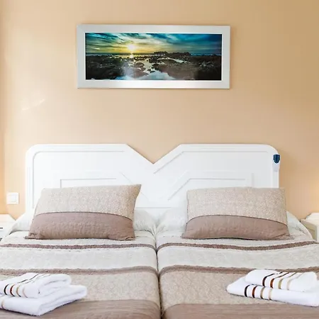 At Almoraide Rooms Suites (Adults Only) Nerja Buitenkant foto
